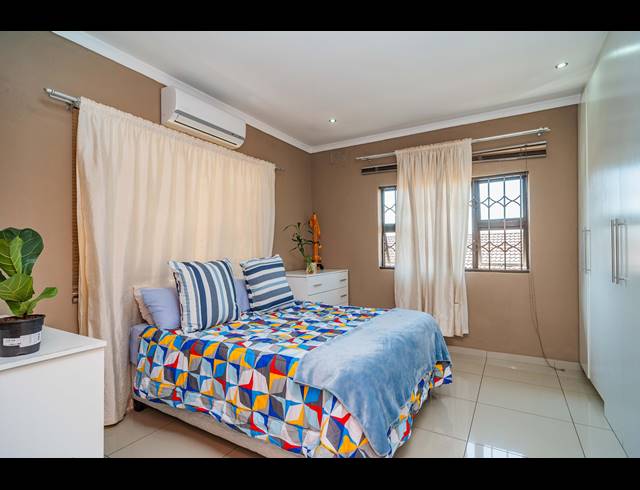 3 BEDROOM HOUSE TO LET IN RESERVOIR HILLS